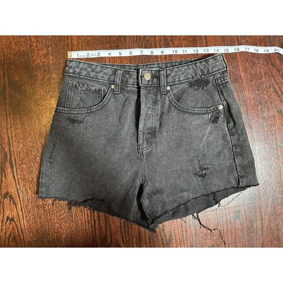 Wild Fable Super High Rise Cut Off Shorts Black Denim Size 4 - Picture 5 of 11